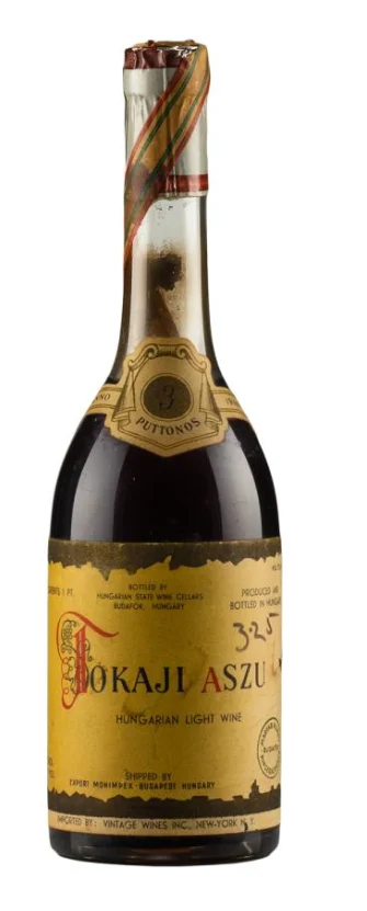 1947 | The Royal Tokaji Company | Aszu 3 Puttonyos Hungarian State Wine Cellars (Half Liter)