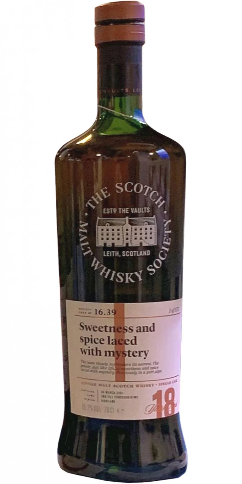 Glenturret 2001 (The Scotch Malt Whisky Society) Dulzura y especias mezcladas con misterio Lanzamiento de 18 años en 2019 (Barrica n.° 16.39) Whisky escocés de malta única | 700ML