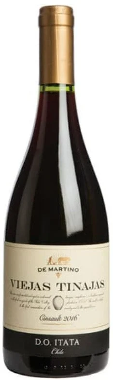 2016 | De Martino | Viejas Tinajas Cinsault - Wine
