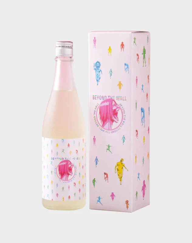 Attack on Titan Dyna Solid Giant Beyond the Wall Sake | 720ML