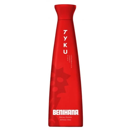 Tyku Junmai Tokubetsu Benihana Sake | 720ML